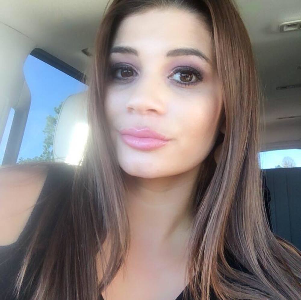 Meet your Posher, Chelsie